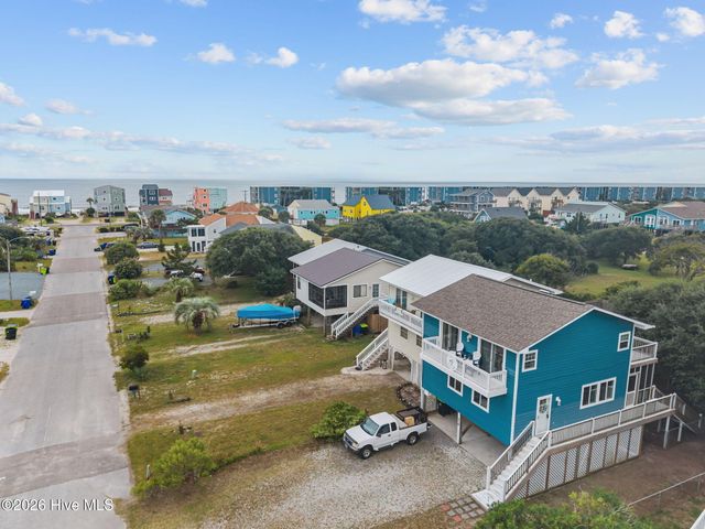 219 Oyster Lane, N Topsail Beach, NC 28460