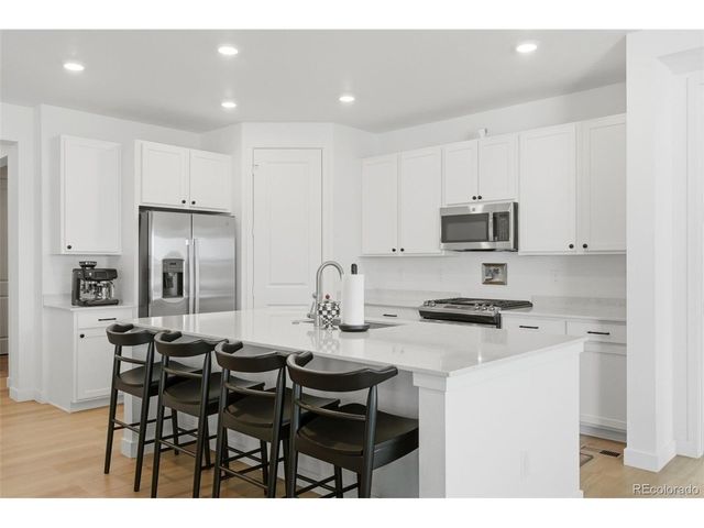 24412 E Evans Dr, Aurora, CO 80018