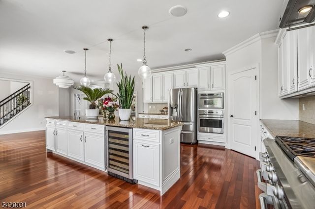 23 Balmoral Dr, Alexandria Twp., NJ 08867