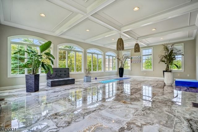 23 Balmoral Dr, Alexandria Twp., NJ 08867