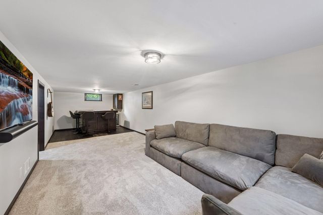 8620 Russell Avenue S, Bloomington, MN 55431