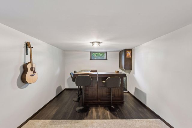 8620 Russell Avenue S, Bloomington, MN 55431