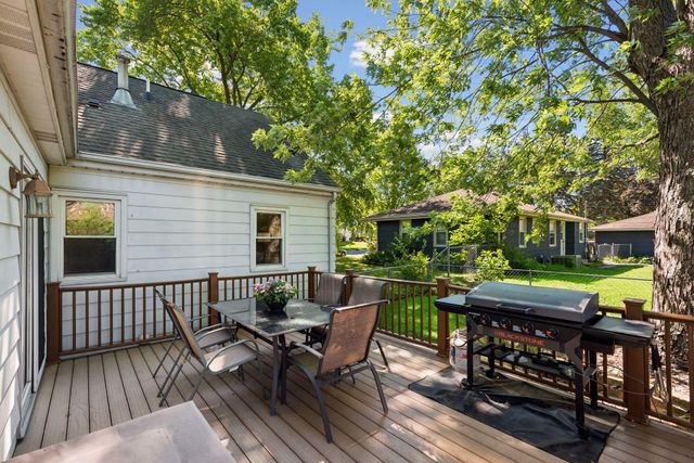 8620 Russell Avenue S, Bloomington, MN 55431