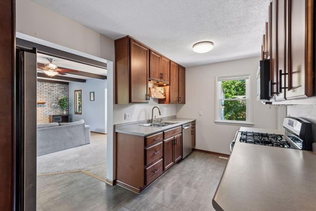 8620 Russell Avenue S, Bloomington, MN 55431