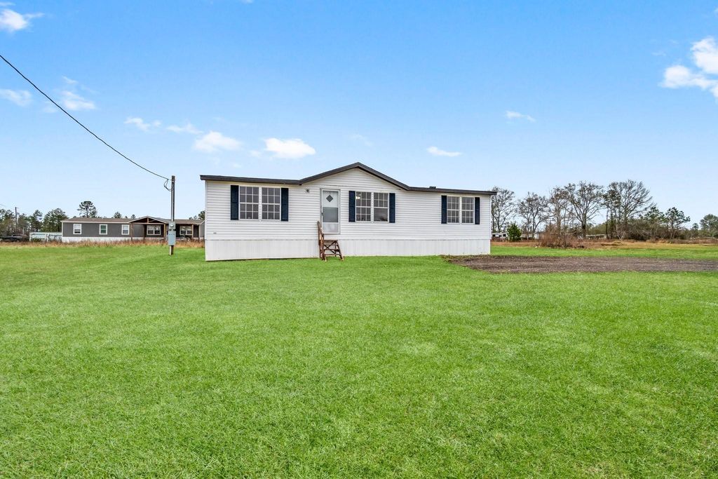 849 Road 5027, Cleveland, TX 77327