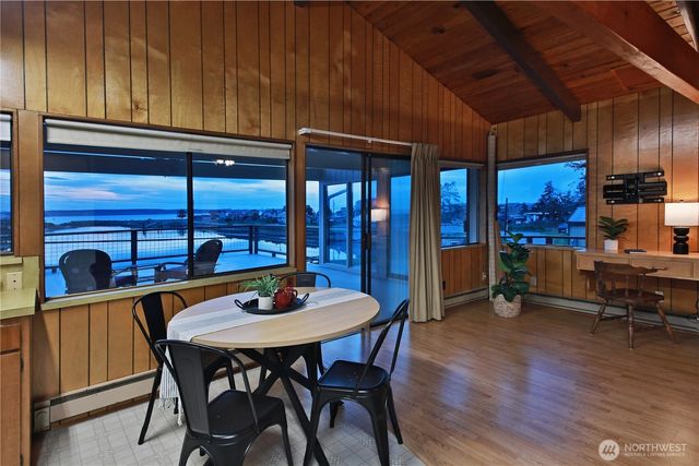3621 Shorewood Avenue, Greenbank, WA 98253
