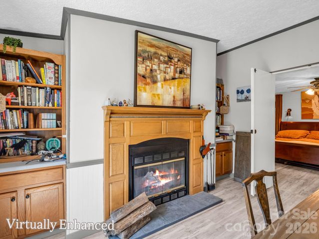 14 Old Possum Holler Road, Hendersonville, NC 28739