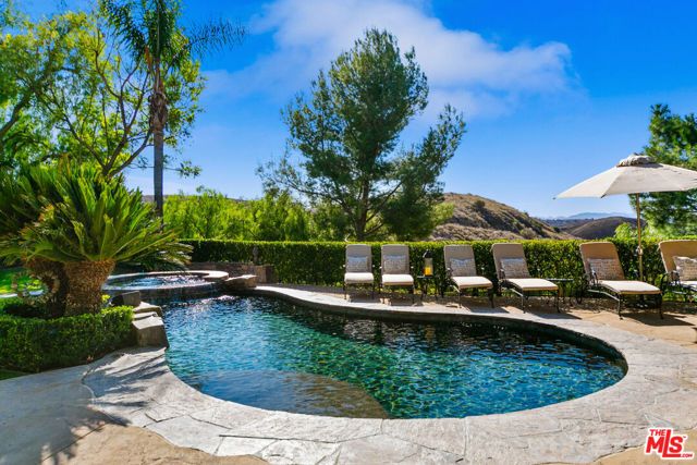 24822 Wooded Vista, West Hills (los Angeles), CA 91307