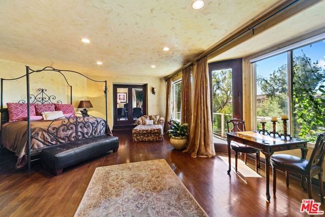 24822 Wooded Vista, West Hills (los Angeles), CA 91307