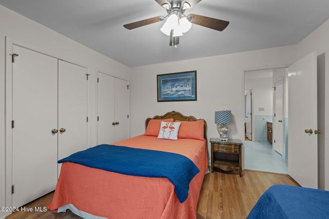 619 Westport Woods Drive, Pine Knoll Shores, NC 28512