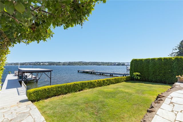 11020 Rainier Avenue S, Seattle, WA 98178