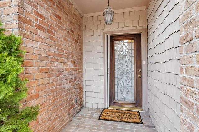 11634 Southlake Drive, Houston, TX 77077