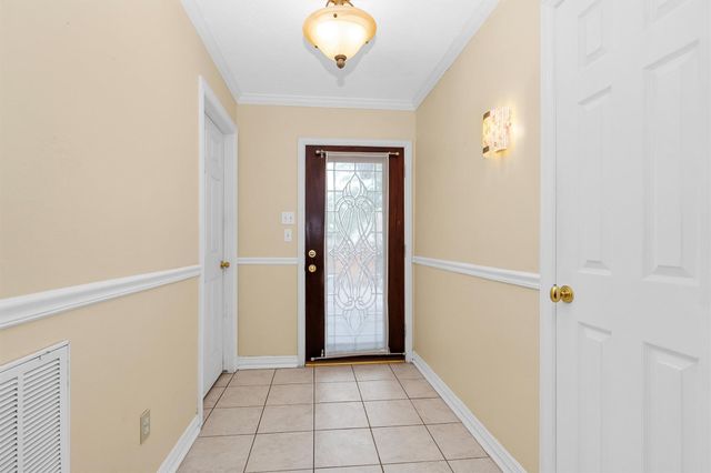 11634 Southlake Drive, Houston, TX 77077