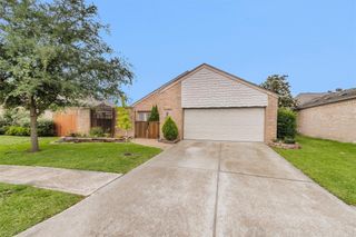 11634 Southlake Drive, Houston, TX 77077