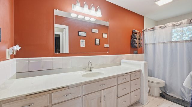 203 Woodson Dr, Tullahoma, TN 37388