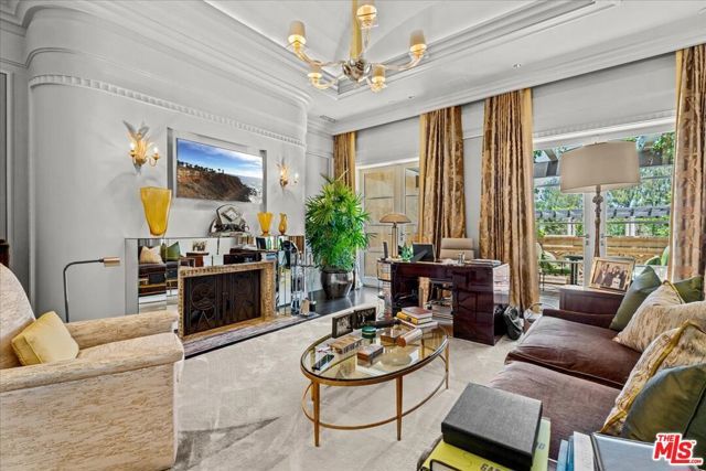 804 N Elm Drive, Beverly Hills, CA 90210