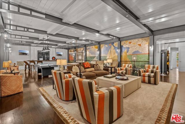 804 N Elm Drive, Beverly Hills, CA 90210