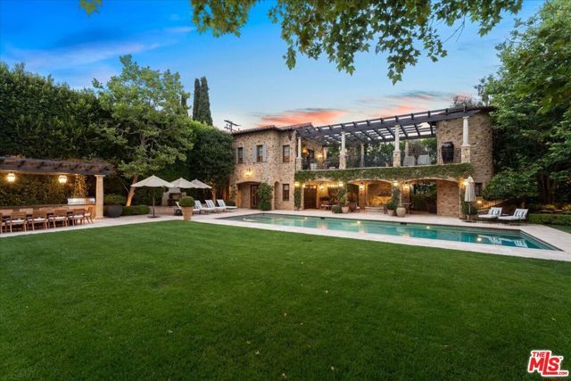 804 N Elm Drive, Beverly Hills, CA 90210