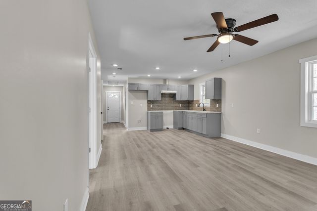 604 Holiday Street, Valdosta, GA 31601