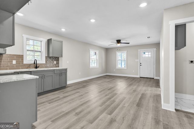 604 Holiday Street, Valdosta, GA 31601