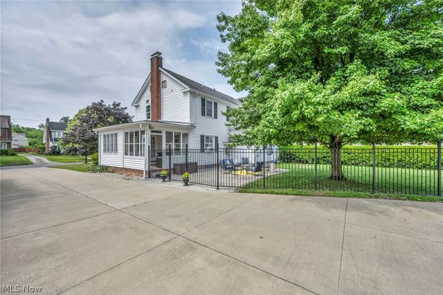 334 Cornell Avenue, Elyria, OH 44035