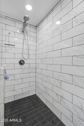 8601 E WINDSOR Avenue E, Scottsdale, AZ 85257