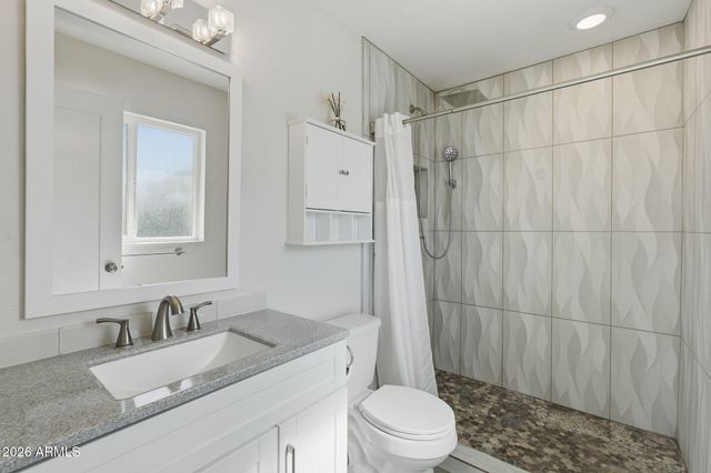 8601 E WINDSOR Avenue E, Scottsdale, AZ 85257