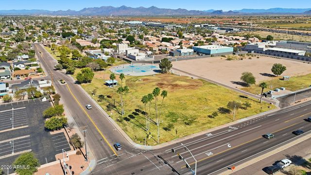 8601 E WINDSOR Avenue E, Scottsdale, AZ 85257