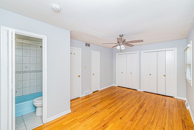 1767 E Cree Lane, Mount Prospect, IL 60056