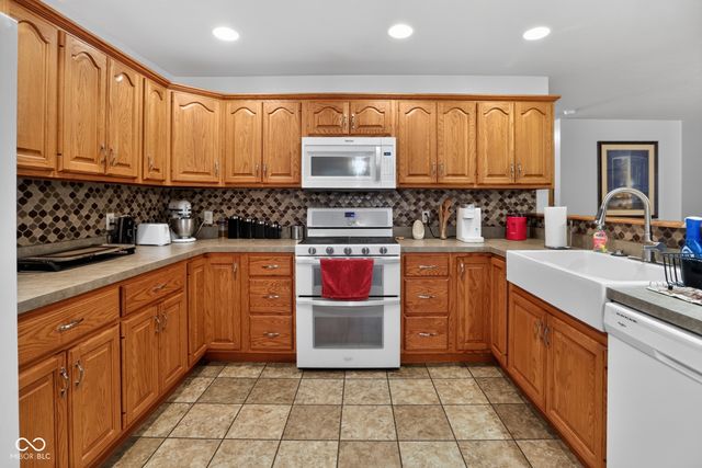 840 W Gerking Drive, Nineveh, IN 46164