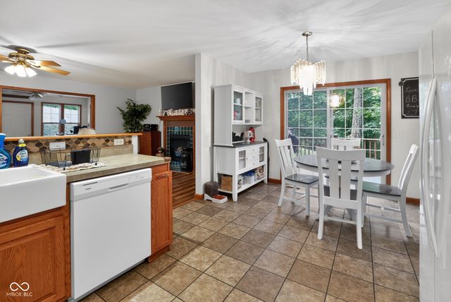 840 W Gerking Drive, Nineveh, IN 46164
