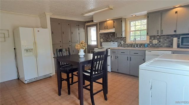 141 East Morris Street, Bath, NY 14810