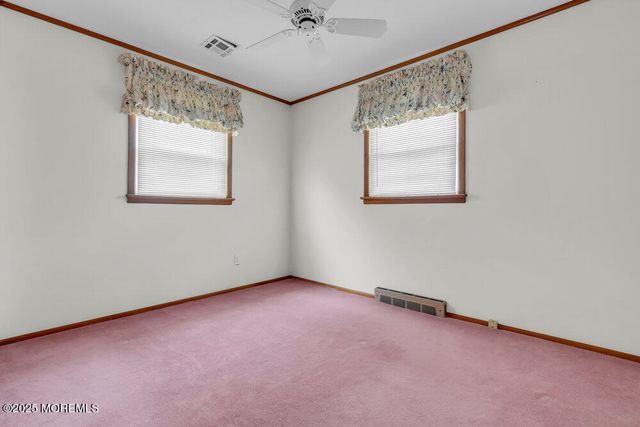 32 Peterson Lane, Lavallette, NJ 08735