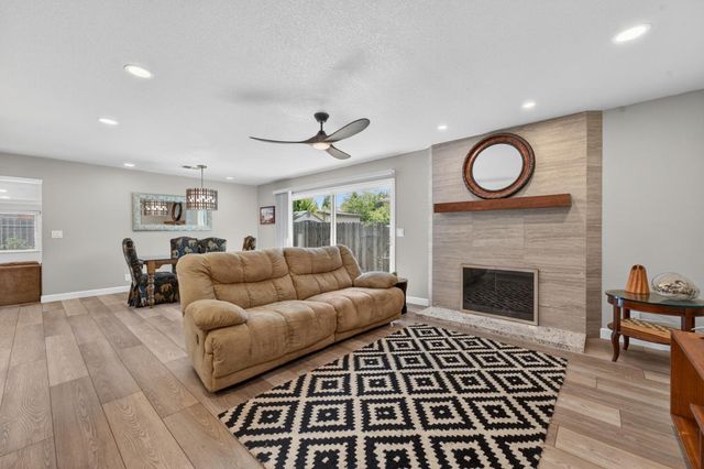 8402 Seeno Ave, Granite Bay, CA 95746