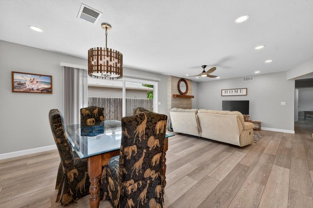 8402 Seeno Ave, Granite Bay, CA 95746