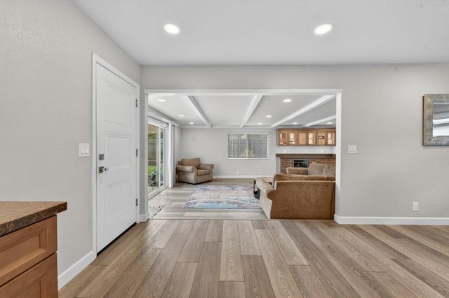 8402 Seeno Ave, Granite Bay, CA 95746