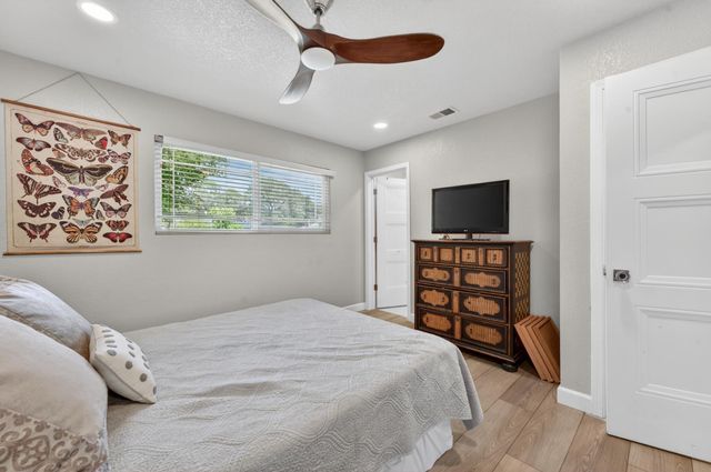 8402 Seeno Ave, Granite Bay, CA 95746