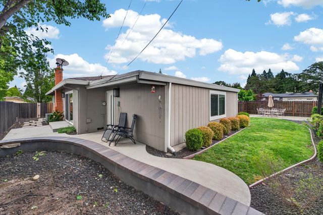 8402 Seeno Ave, Granite Bay, CA 95746