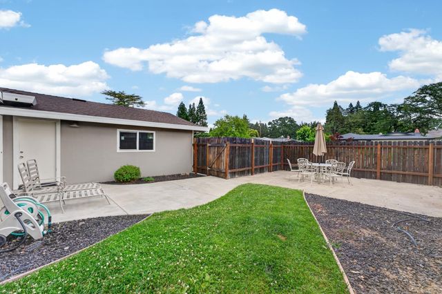 8402 Seeno Ave, Granite Bay, CA 95746