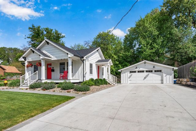 822 Laurel Street W, Stillwater, MN 55082