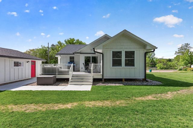 822 Laurel Street W, Stillwater, MN 55082