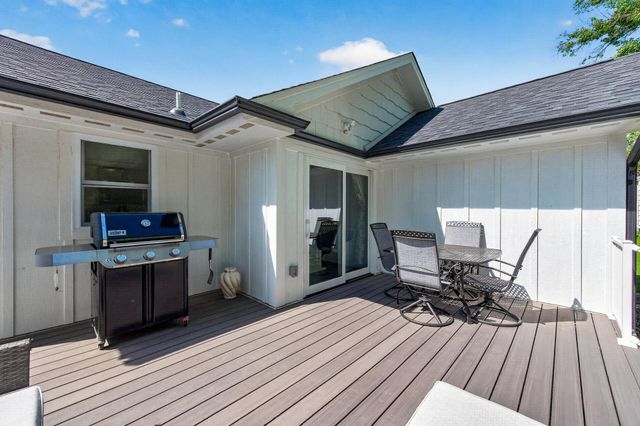 822 Laurel Street W, Stillwater, MN 55082