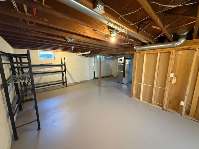 822 Laurel Street W, Stillwater, MN 55082
