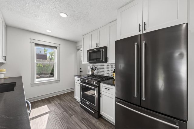 822 Laurel Street W, Stillwater, MN 55082
