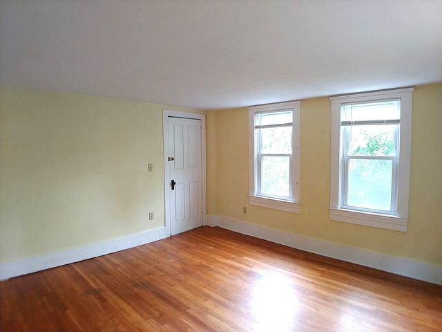 77 Hudson St 2, Marlborough, MA 01752