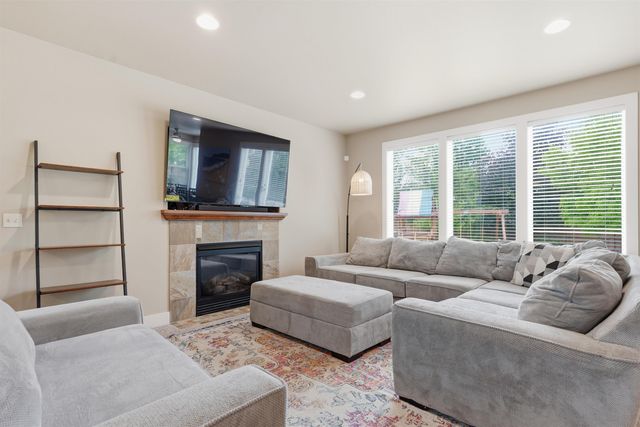 6114 S Windstar St, Spokane, WA 99224