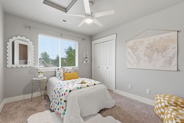 6114 S Windstar St, Spokane, WA 99224