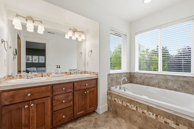 6114 S Windstar St, Spokane, WA 99224