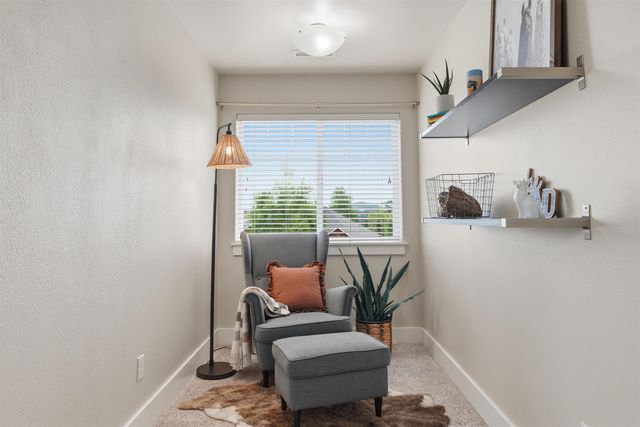 6114 S Windstar St, Spokane, WA 99224