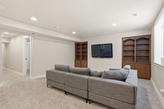 6114 S Windstar St, Spokane, WA 99224